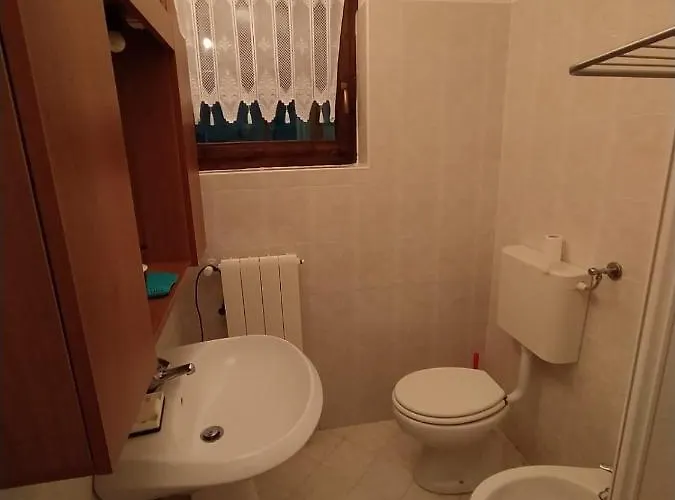 Bilocale Con Box A Due Passi Dalle Piste Da Sci Apartmán *